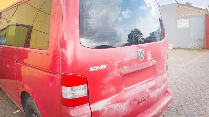 Before full body respray – Volkswagen Kombi with faded, worn paintwork